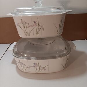 2  Corning Ware SHADOW IRIS Casseroles 1 1/2 Qt and 2 Qt With Lids